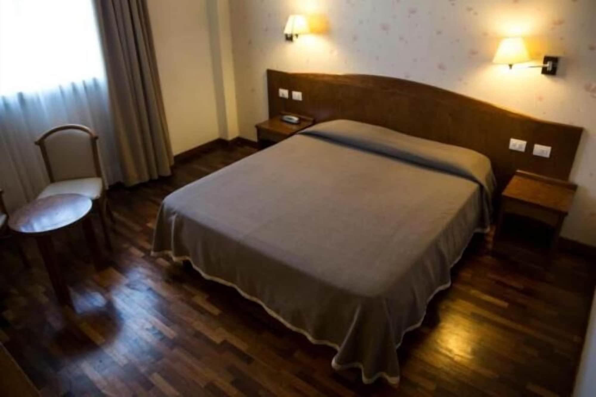 Hotel Datini Prato  Zewnętrze zdjęcie